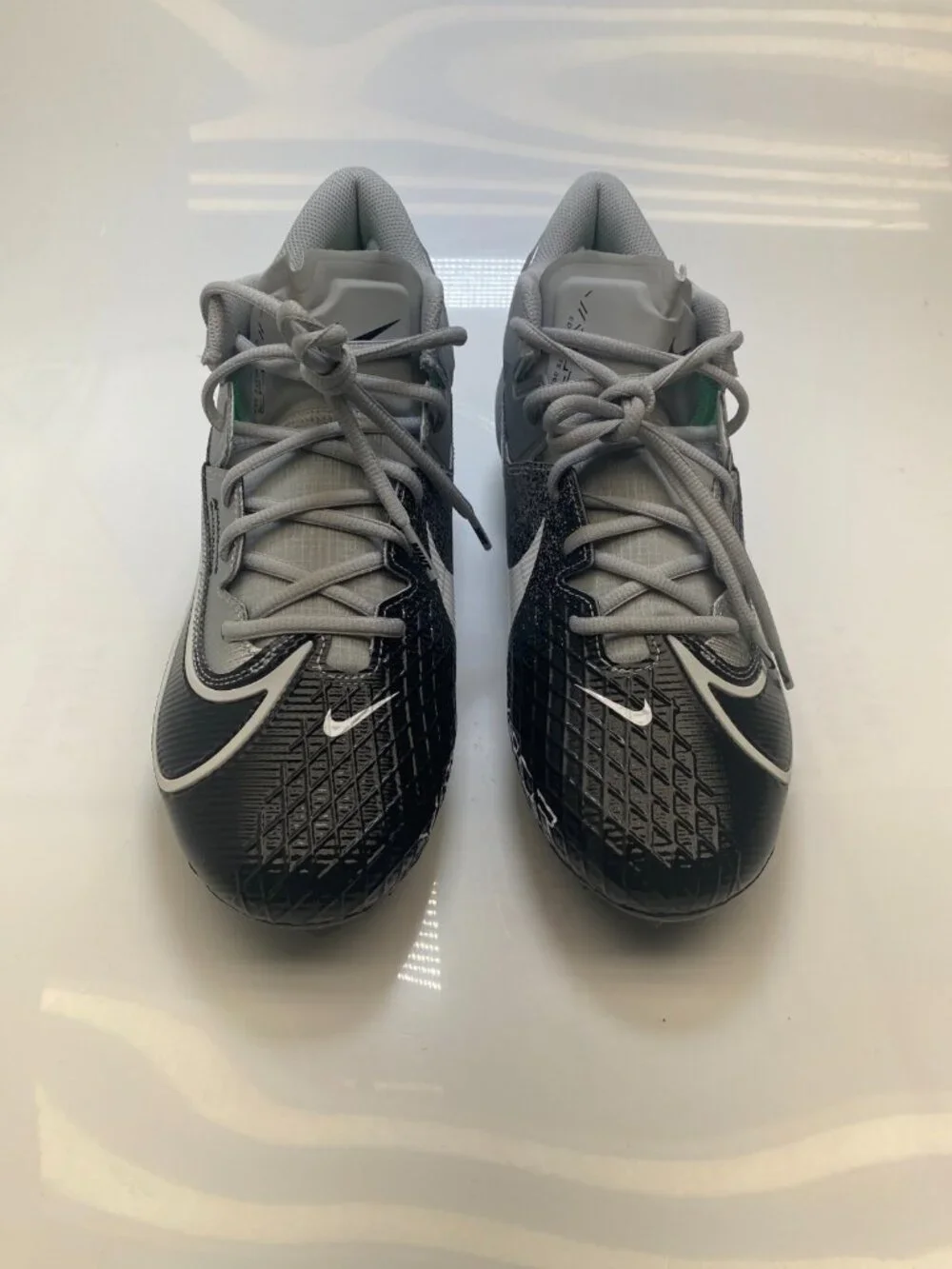 Nike Mens Vapor Edge Elite 360 2  Silver/Black Football Cleat Sz 12